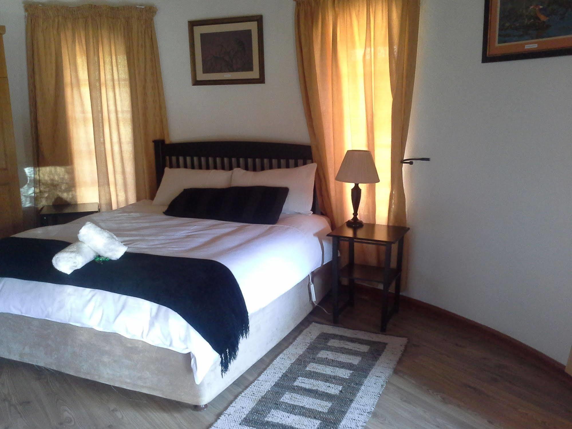 Bird Haven Guesthouse Hlotse Экстерьер фото